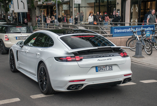 Porsche 971 Panamera GTS MkI