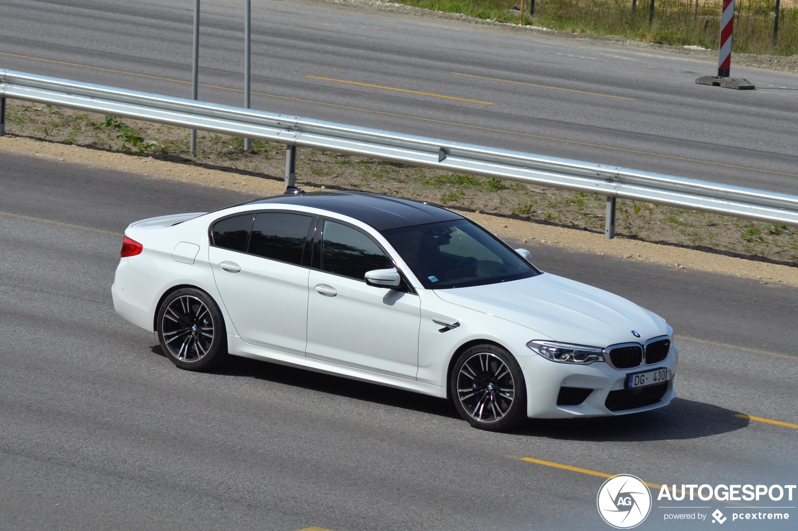 BMW M5 F90