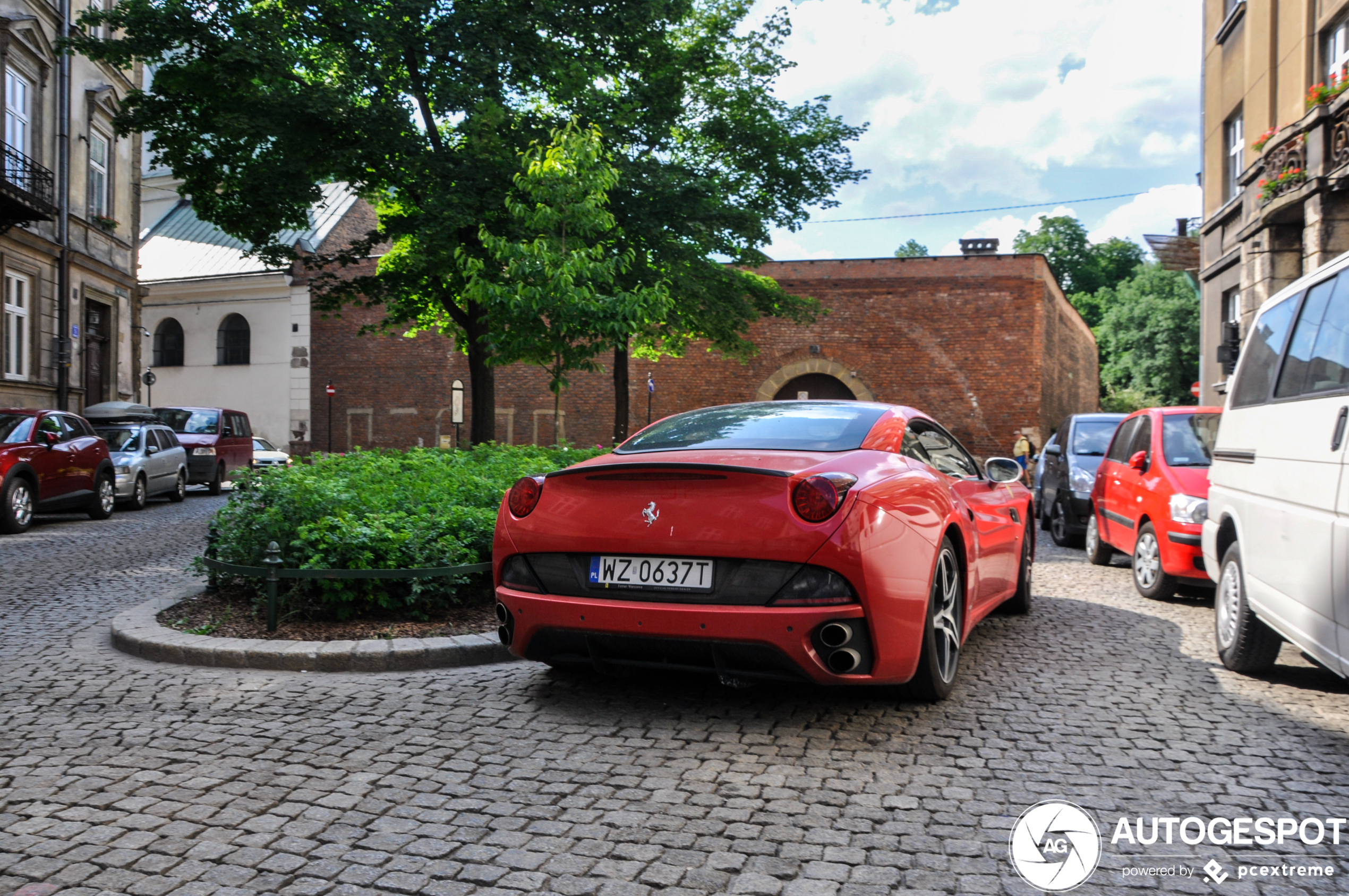 Ferrari California