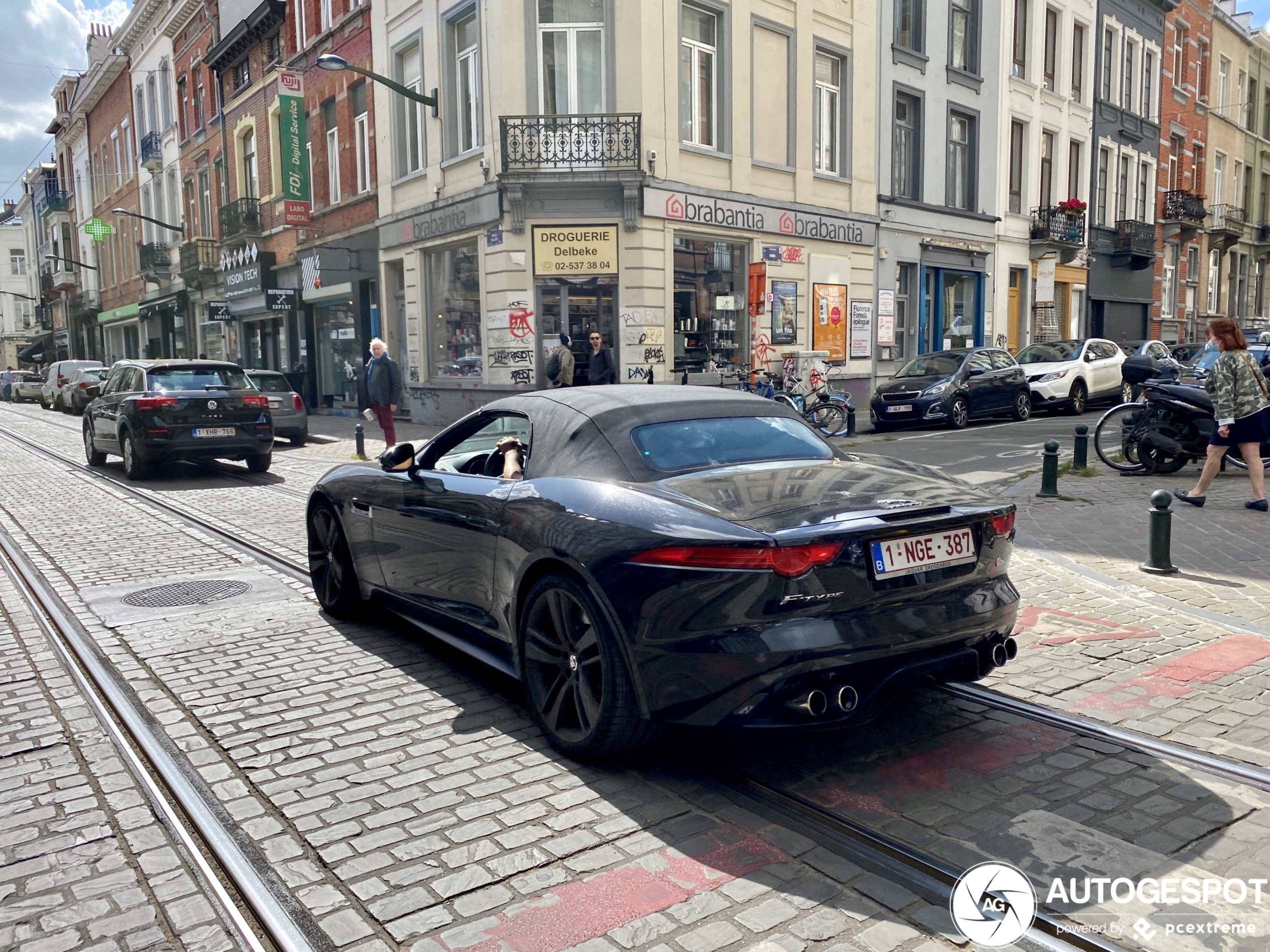 Jaguar F-TYPE S V8 Convertible