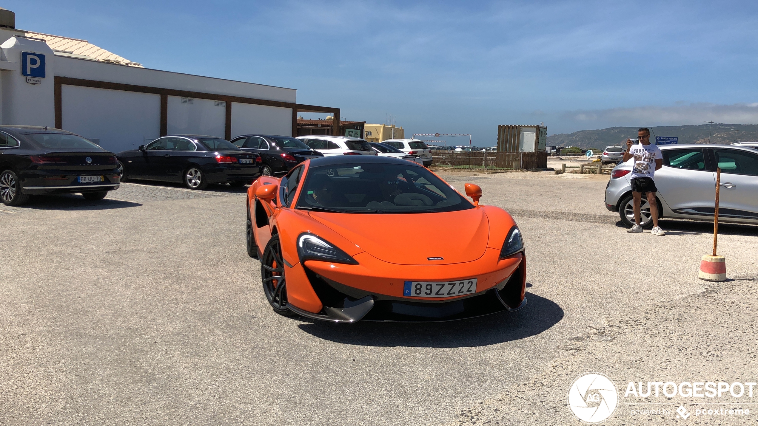 McLaren 570S