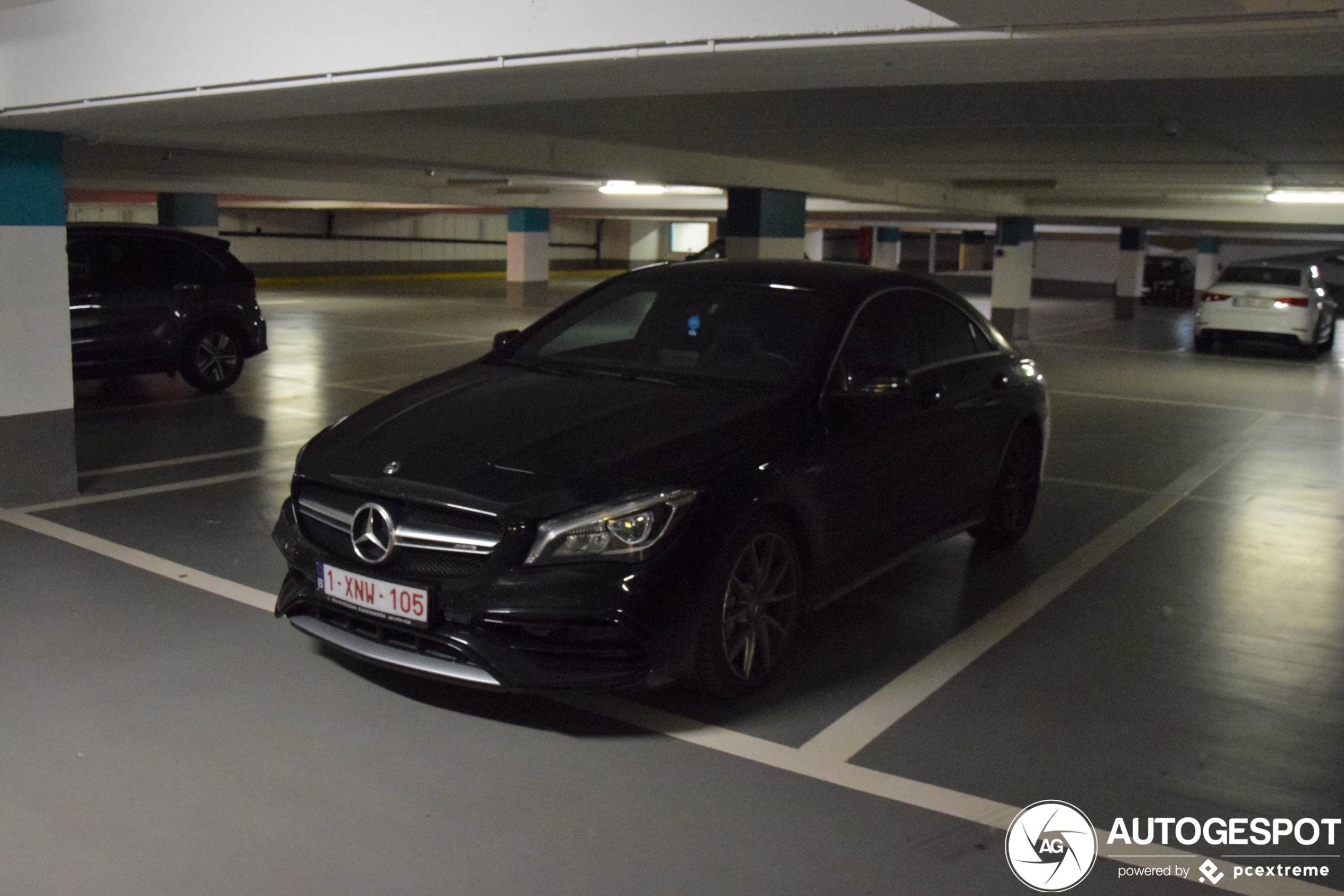 Mercedes-Benz CLA 45 AMG C117