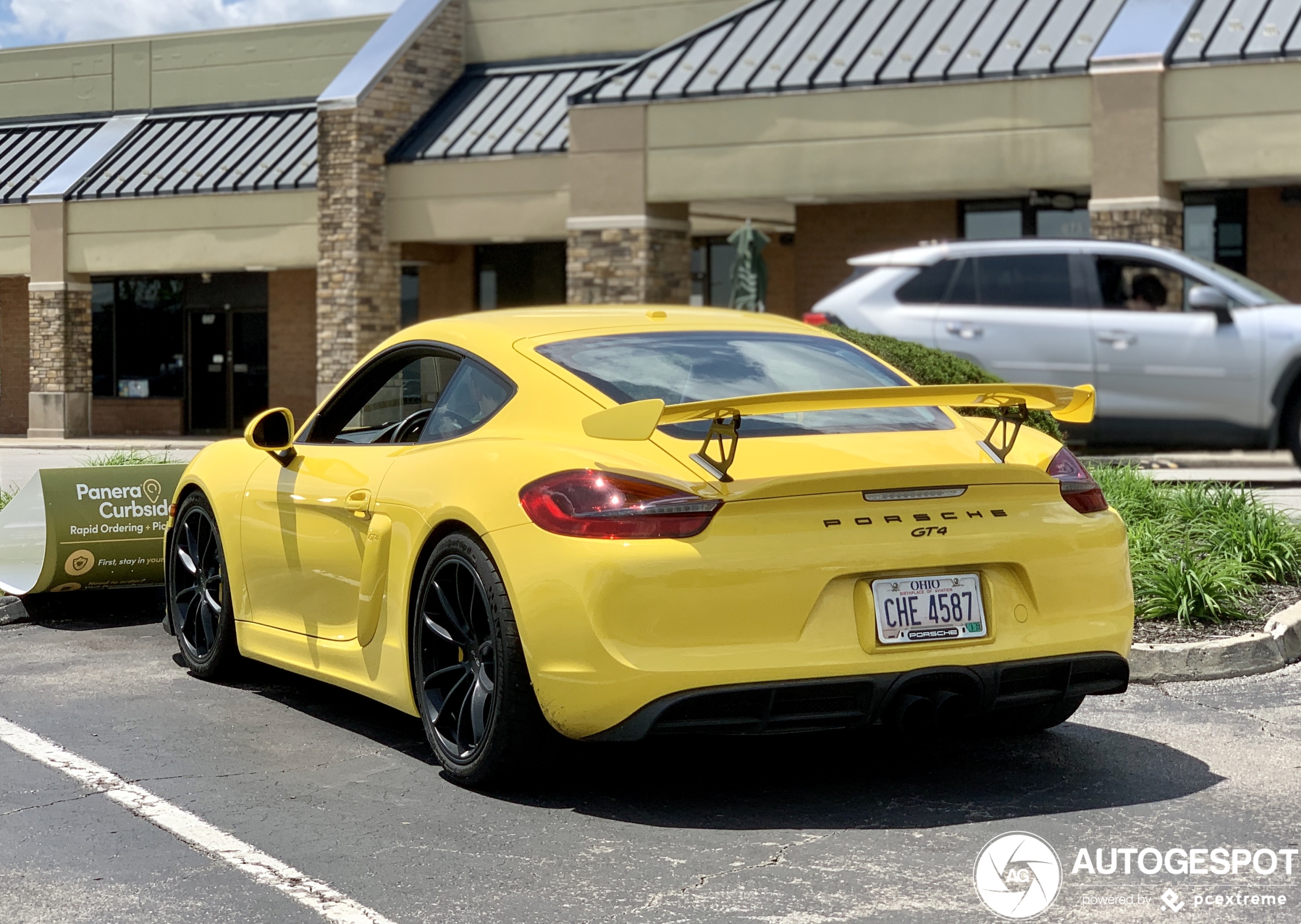 Porsche 981 Cayman GT4