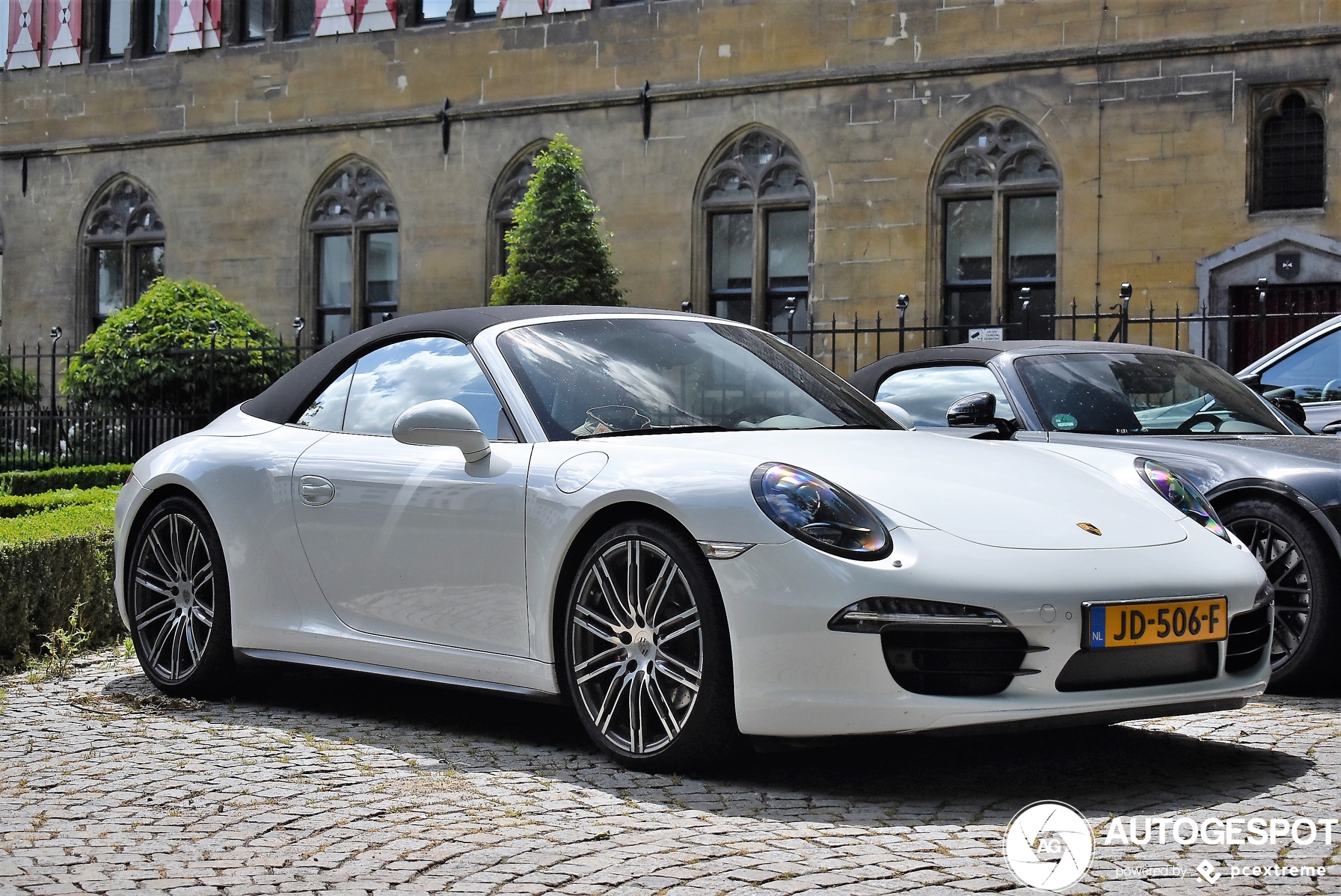 Porsche 991 Carrera 4S Cabriolet MkI