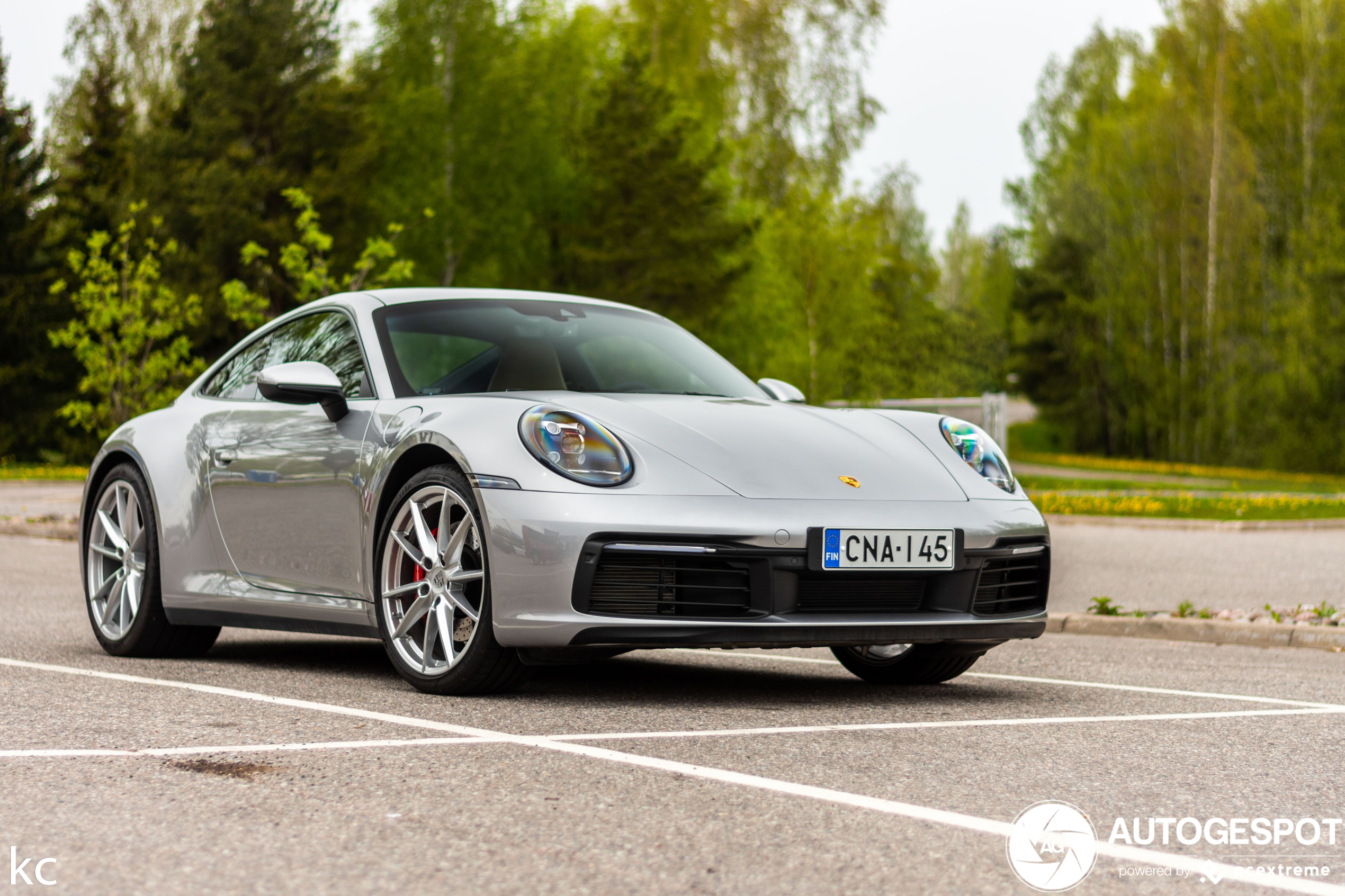 Porsche 992 Carrera 4S