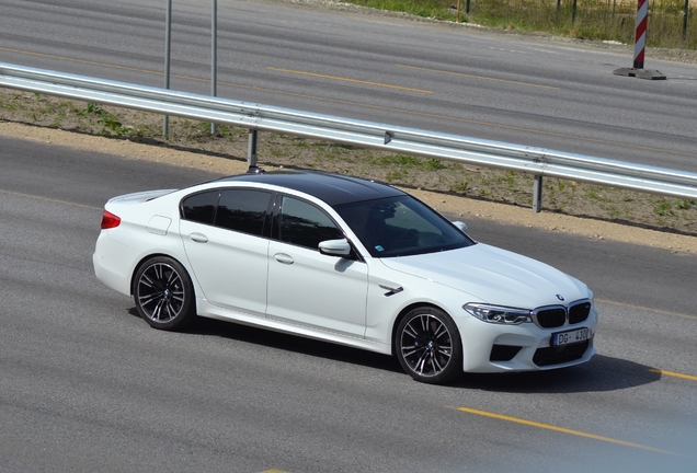 BMW M5 F90