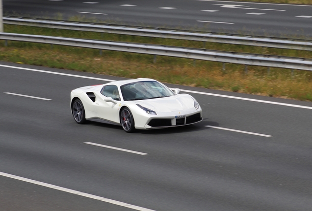 Ferrari 488 Spider