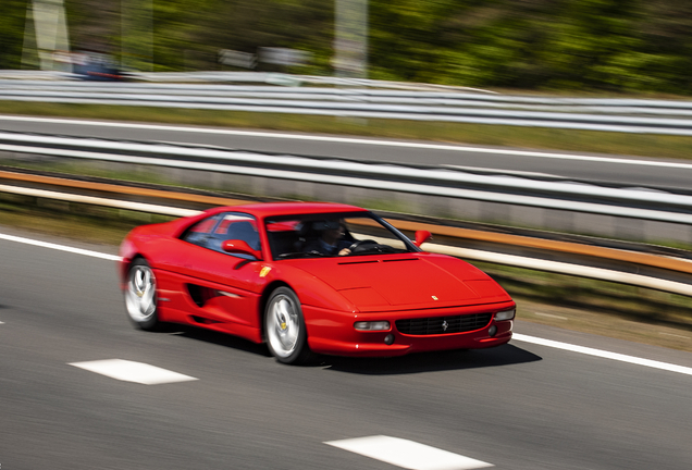 Ferrari F355 Berlinetta