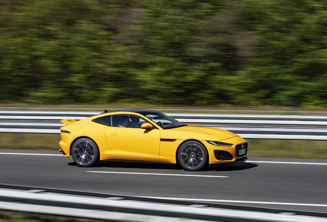 Jaguar F-TYPE R Coupé 2020