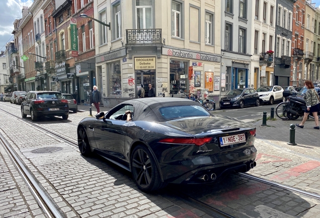 Jaguar F-TYPE S V8 Convertible