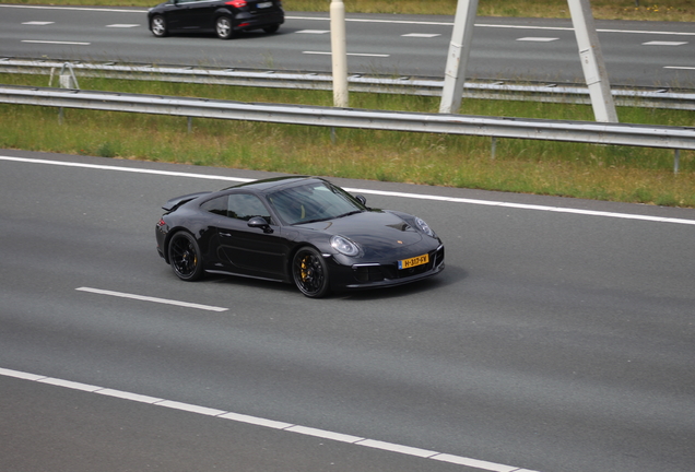 Porsche 991 Carrera GTS MkII