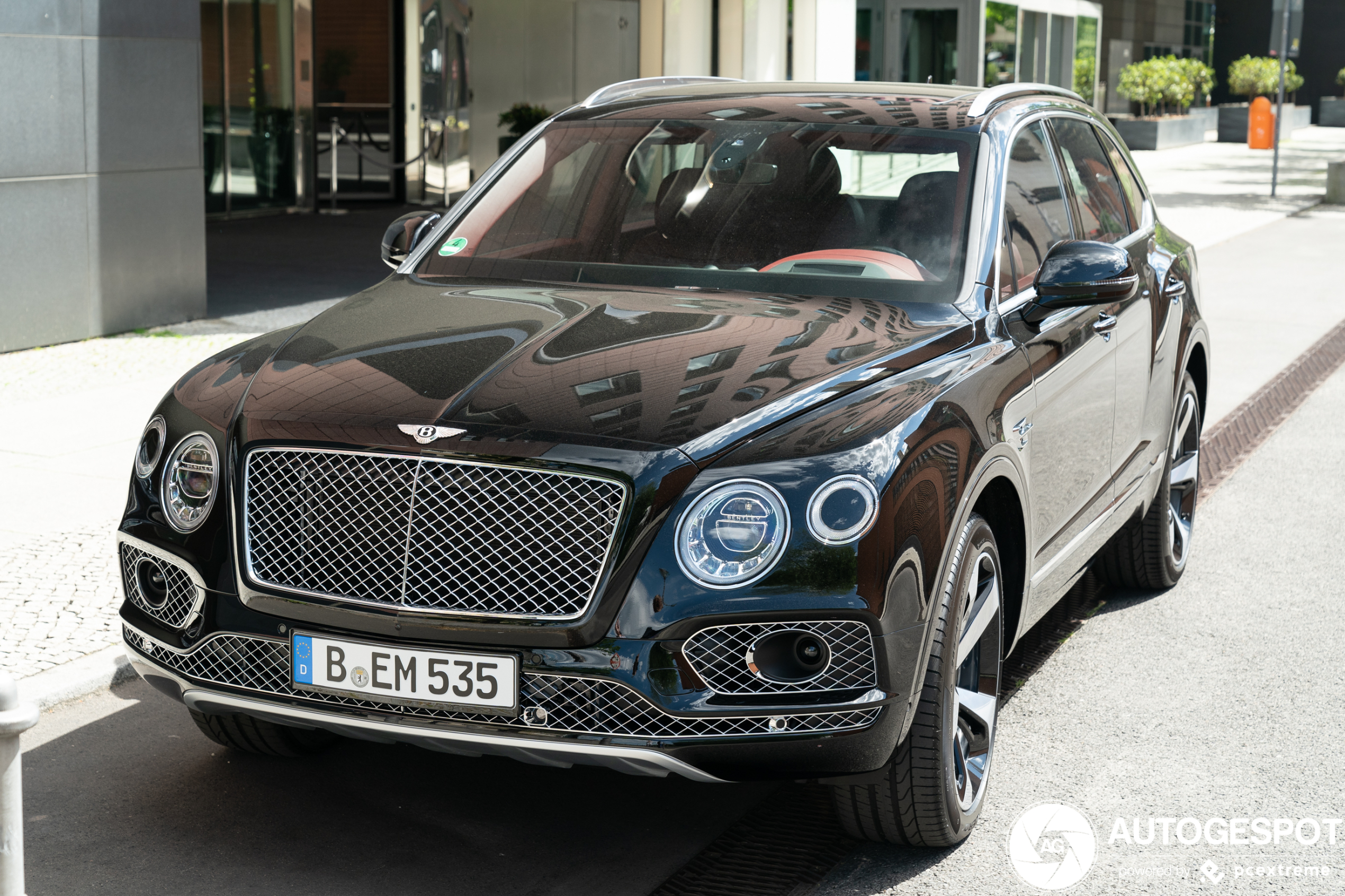 Bentley Bentayga V8