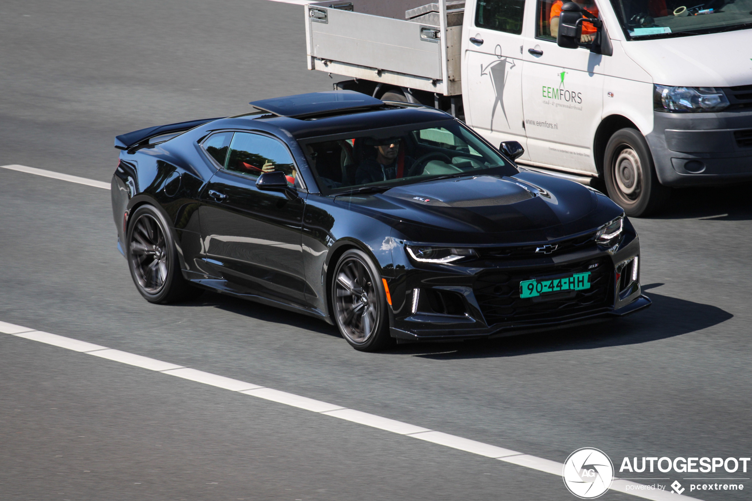 Chevrolet Camaro ZL1 2016