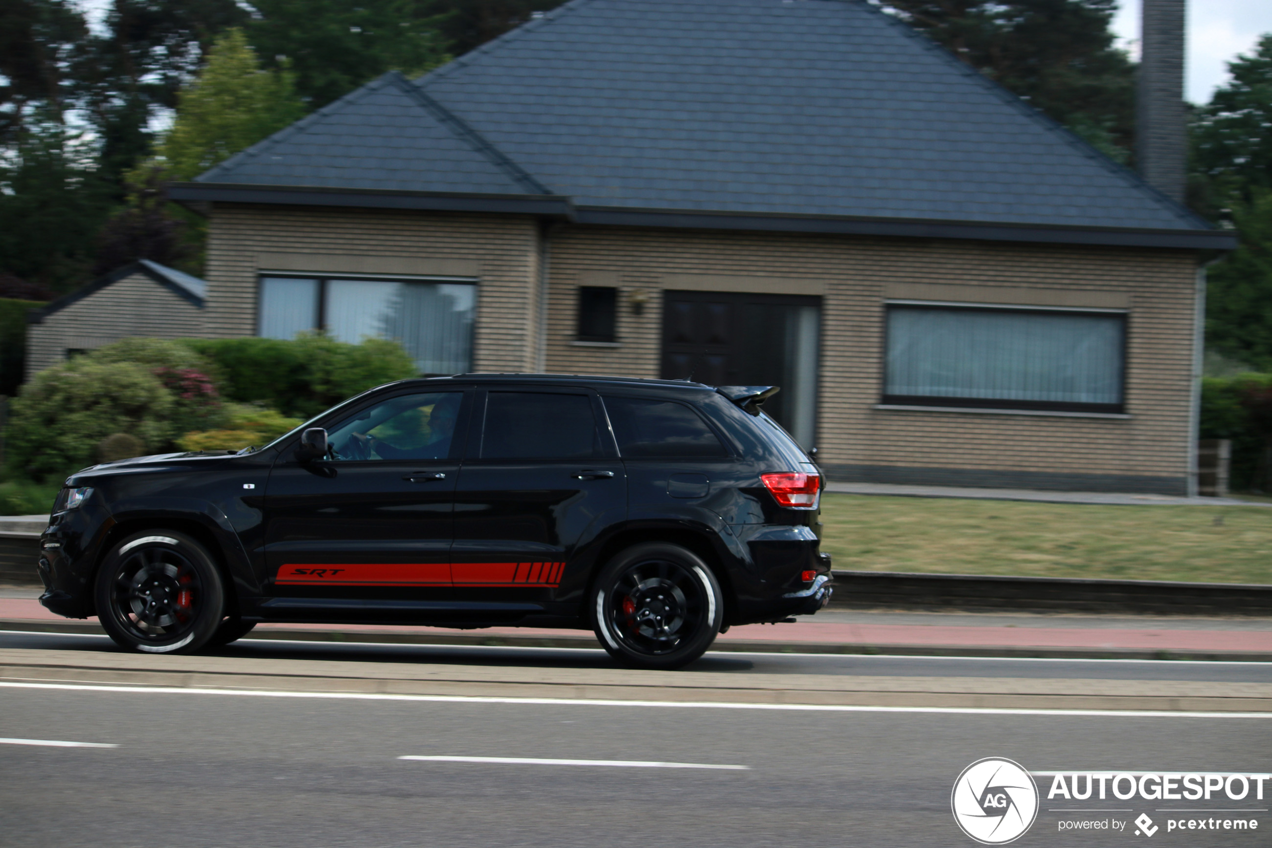 Jeep Grand Cherokee SRT-8 2012