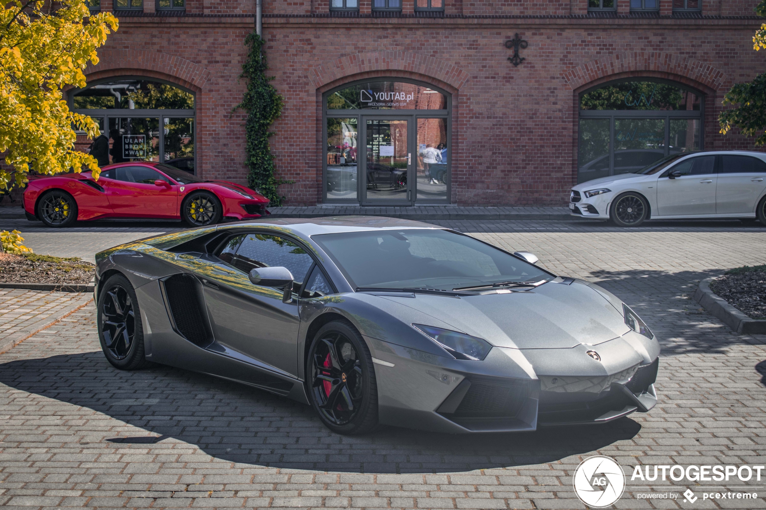 Lamborghini Aventador LP700-4