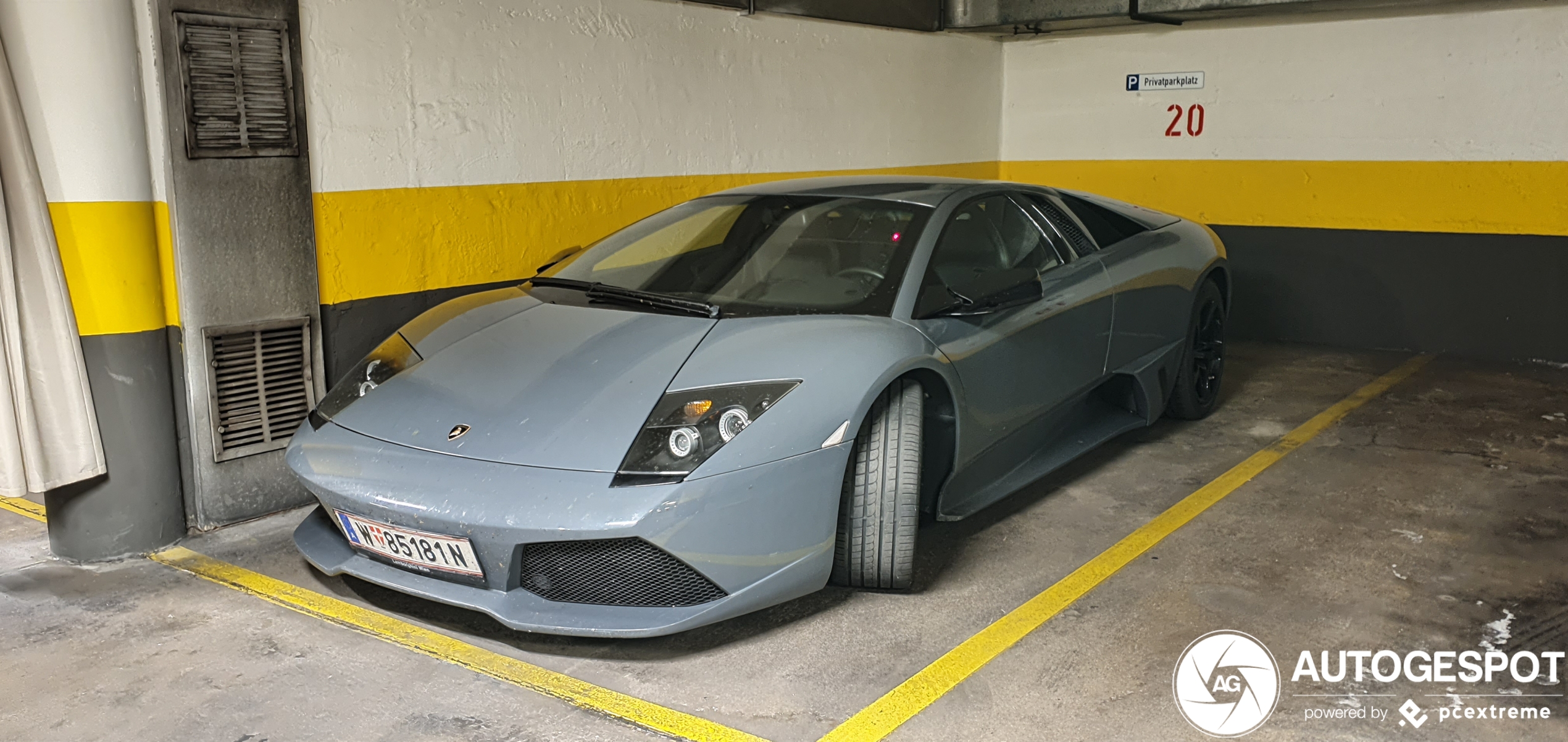 Lamborghini Murciélago LP640