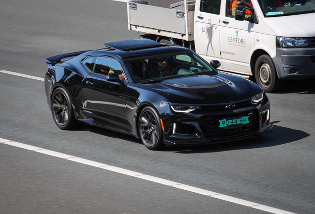 Chevrolet Camaro ZL1 2016