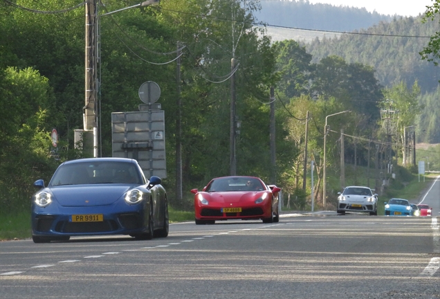 Ferrari 488 Spider