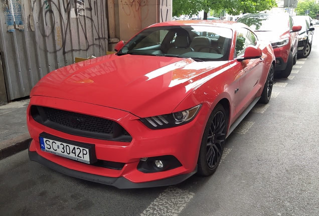 Ford Mustang GT 2015