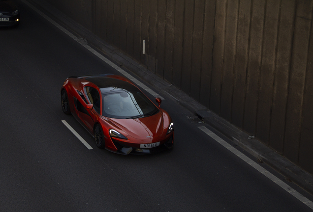 McLaren 570GT