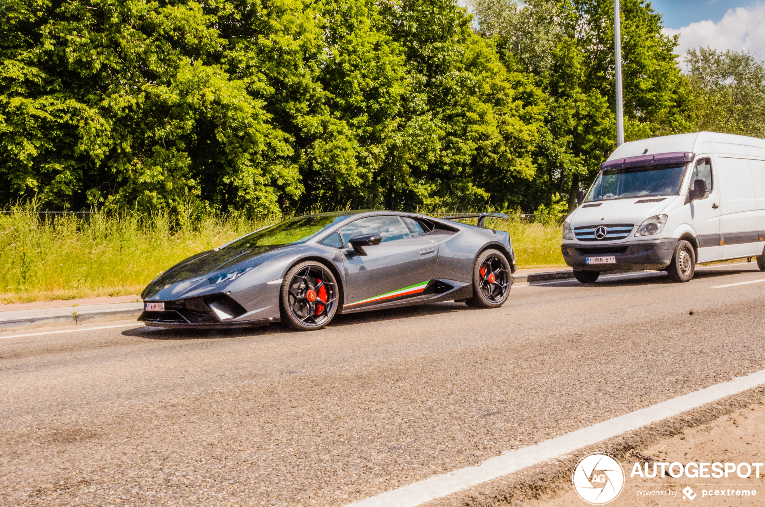 Lamborghini Huracán LP640-4 Performante