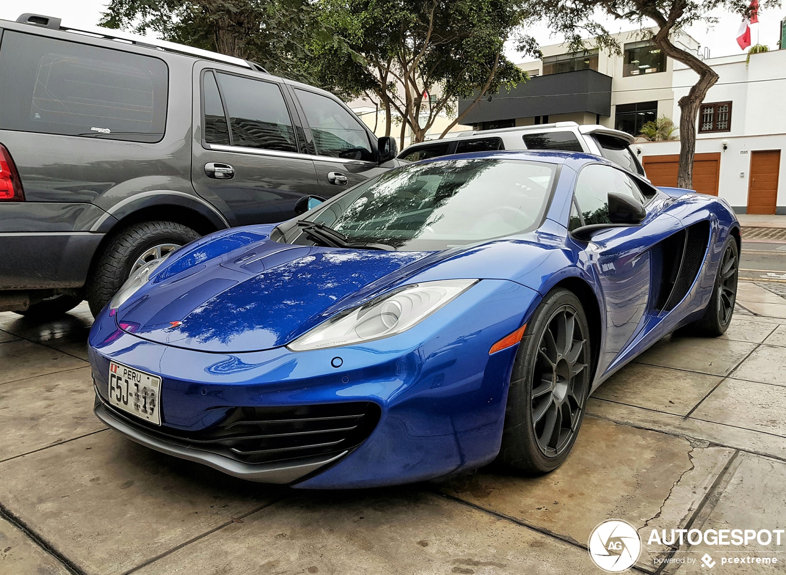 McLaren 12C