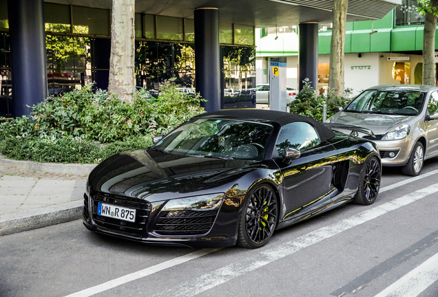 Audi R8 V10 Spyder 2013