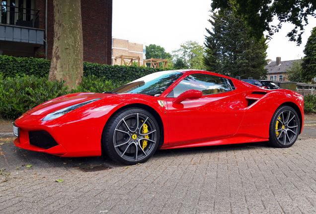 Ferrari 488 Spider