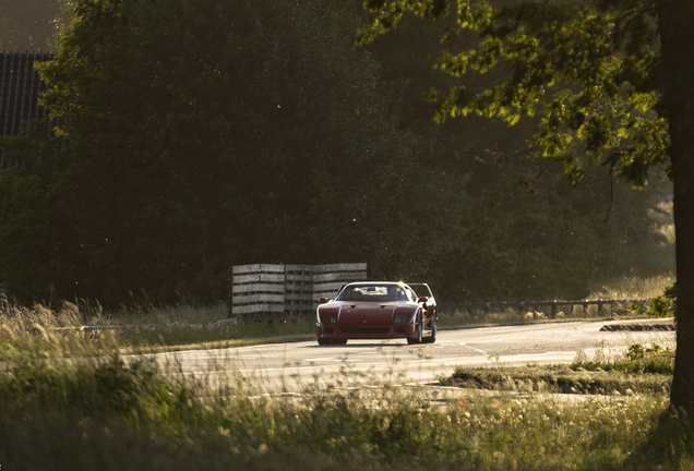 Ferrari F40