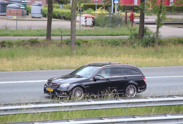 Mercedes-Benz C 63 AMG Estate