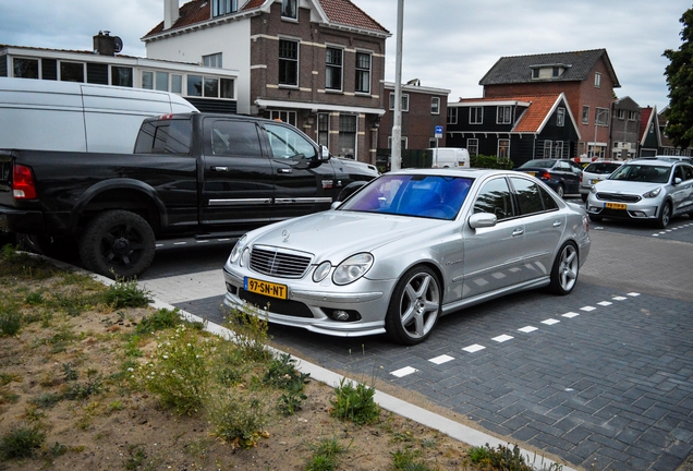 Mercedes-Benz E 55 AMG