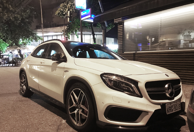 Mercedes-Benz GLA 45 AMG X156