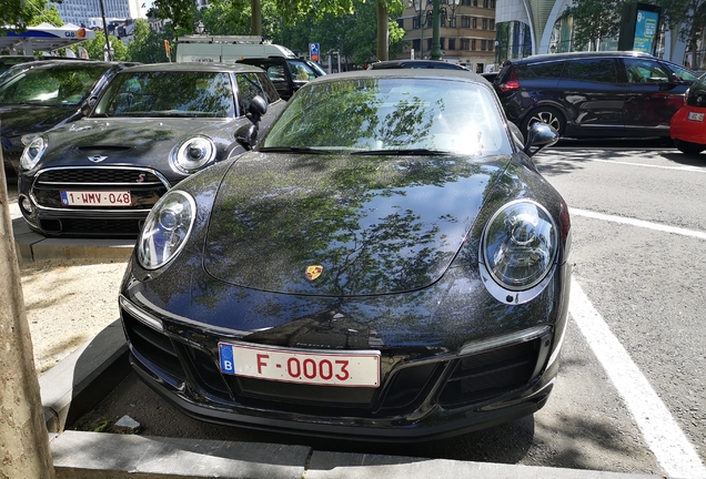 Porsche 991 Carrera 4 GTS Cabriolet MkII