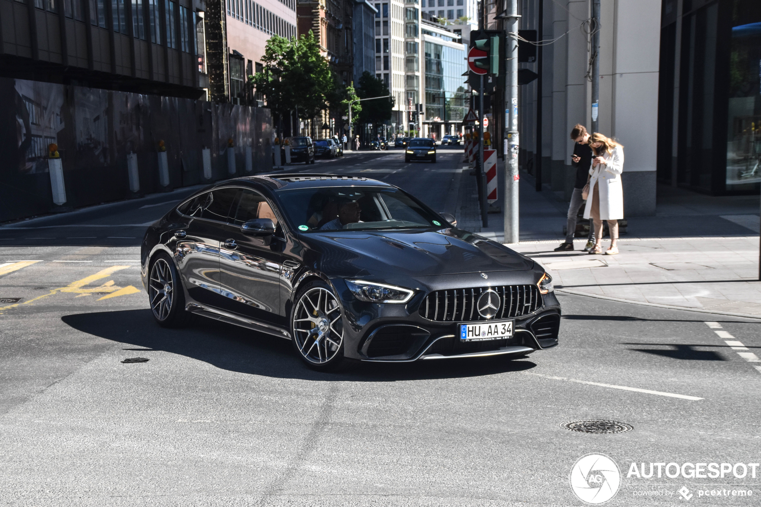 Mercedes-AMG GT 63 S X290