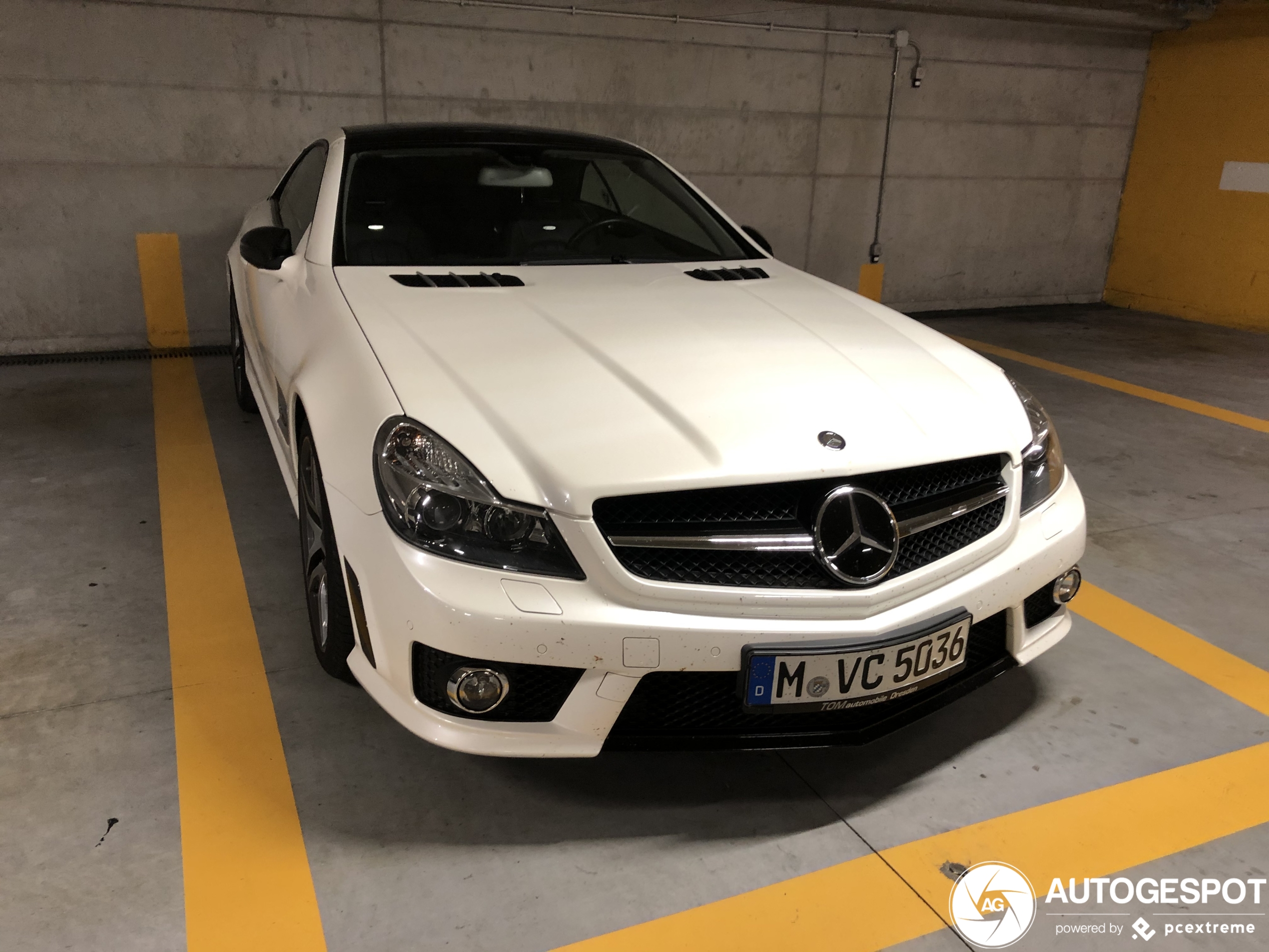 Mercedes-Benz SL 63 AMG