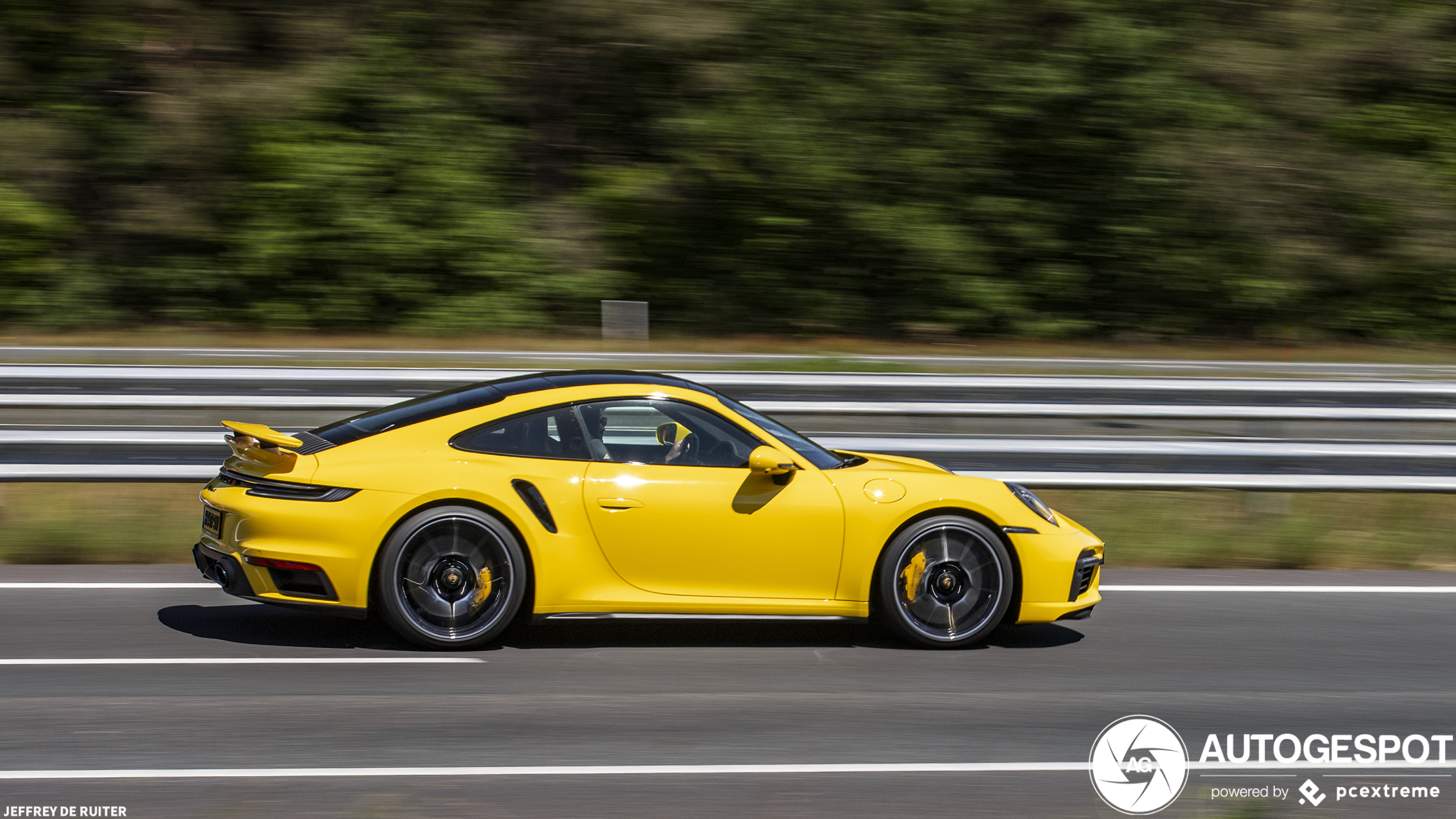 Porsche 992 Turbo S