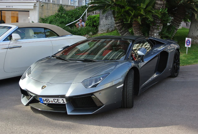 Lamborghini Aventador LP700-4 Roadster