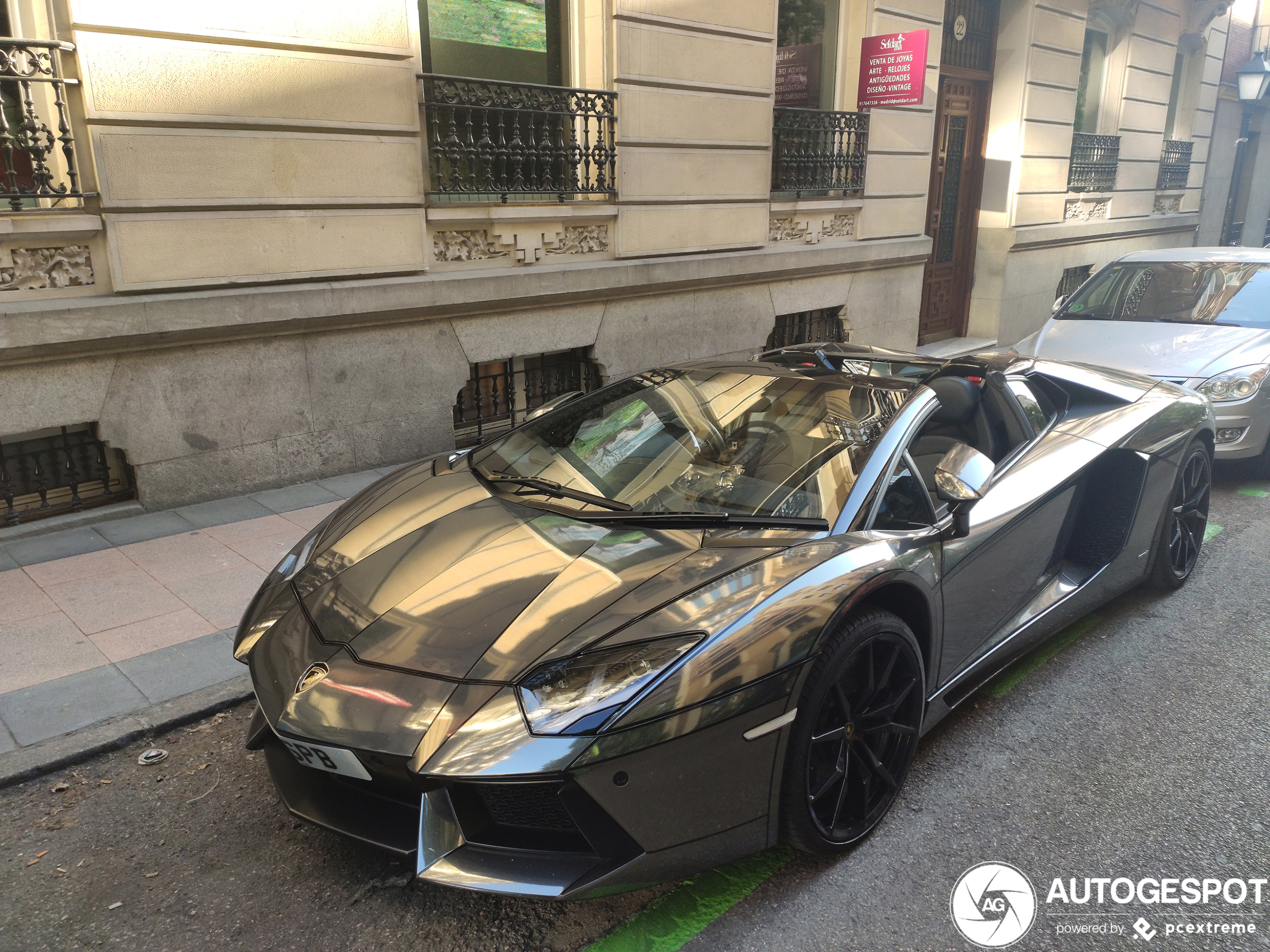 Lamborghini Aventador LP700-4 Roadster