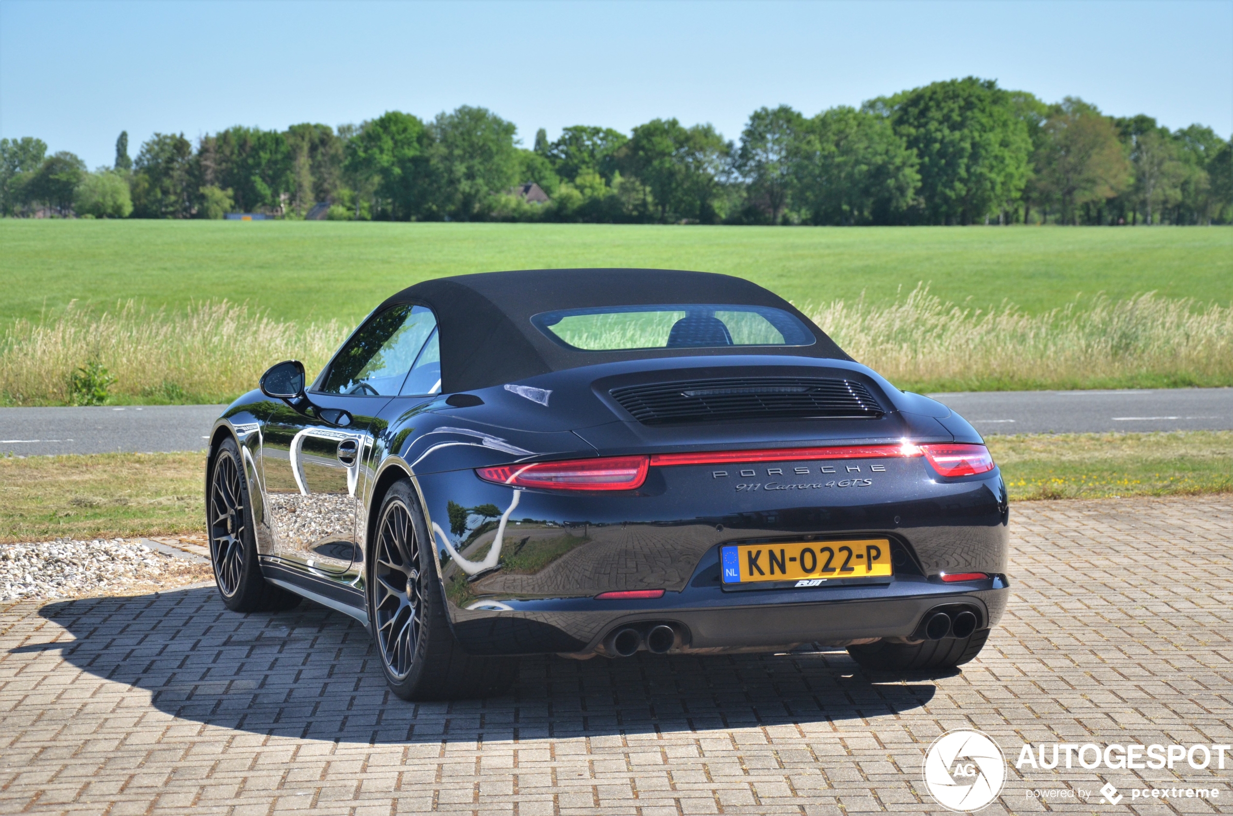 Porsche 991 Carrera 4 GTS Cabriolet MkI