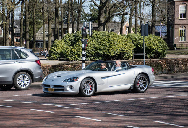 Dodge Viper SRT-10 Roadster 2003