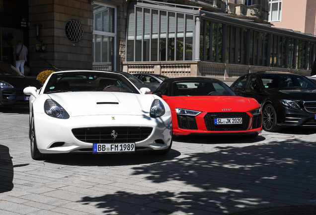 Ferrari California