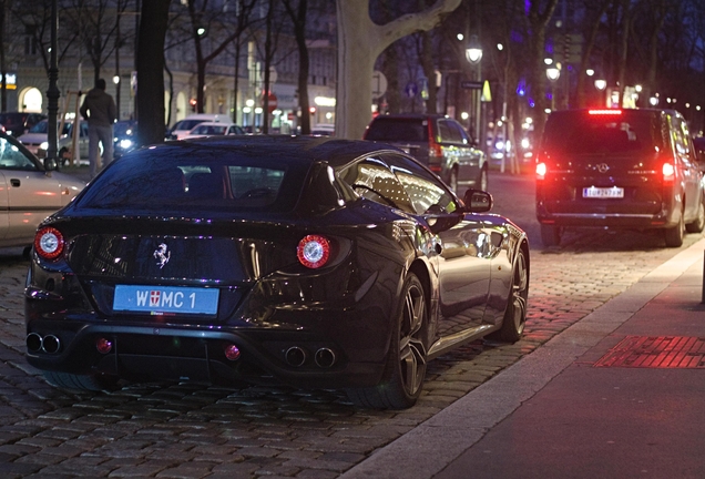 Ferrari FF