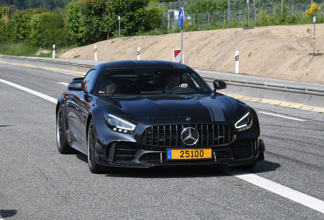 Mercedes-AMG GT R Pro C190