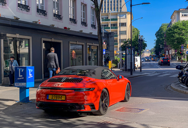 Porsche 992 Carrera 4S Cabriolet