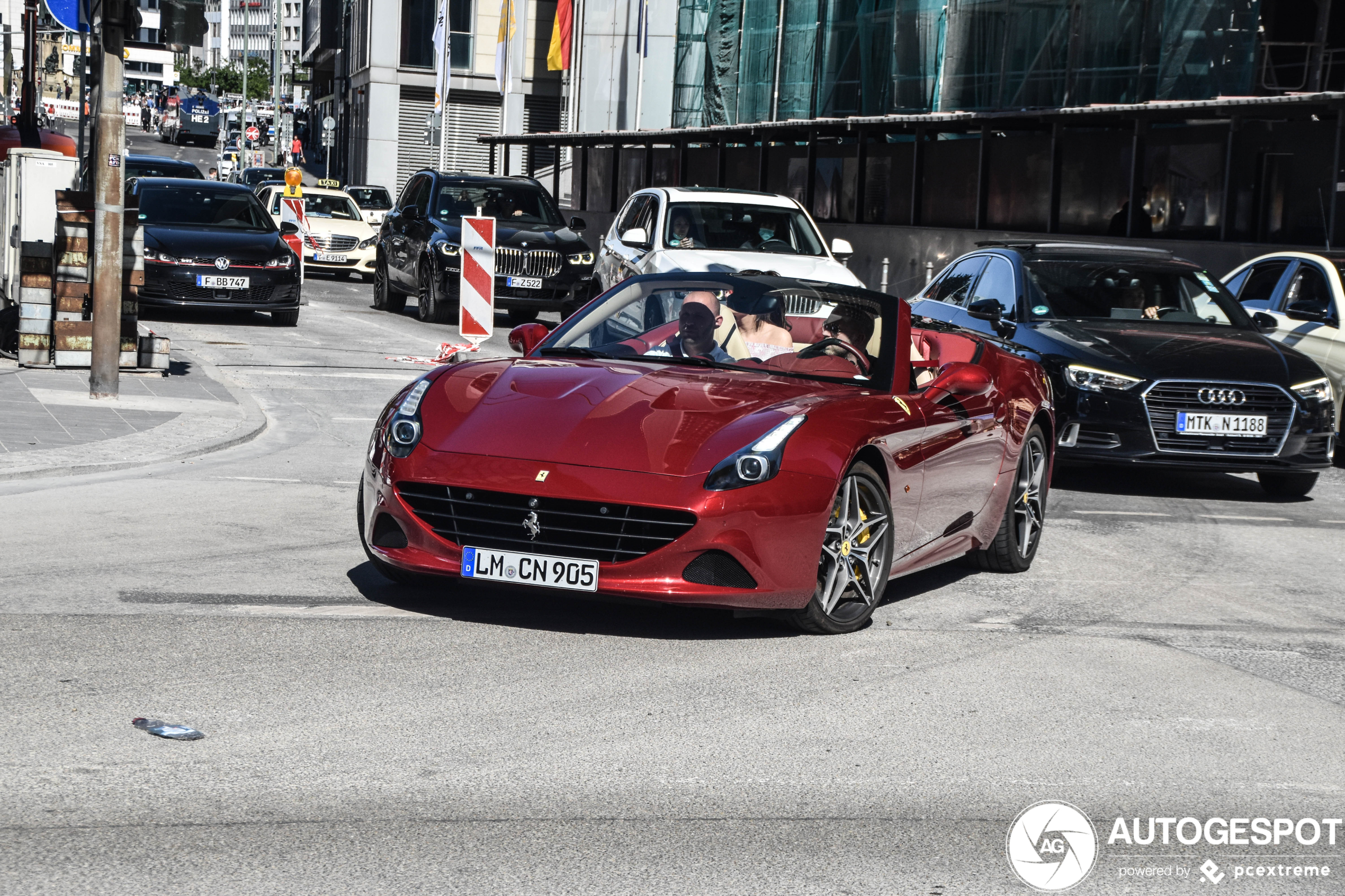 Ferrari California T