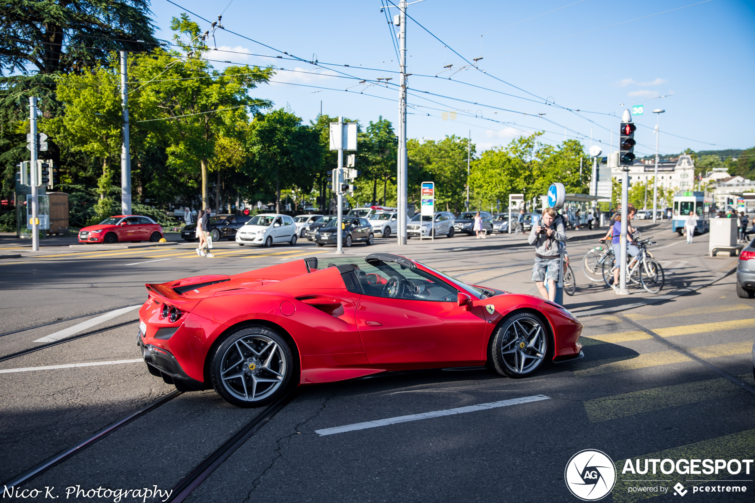 Tweede Ferrari F8 Spider is een feit