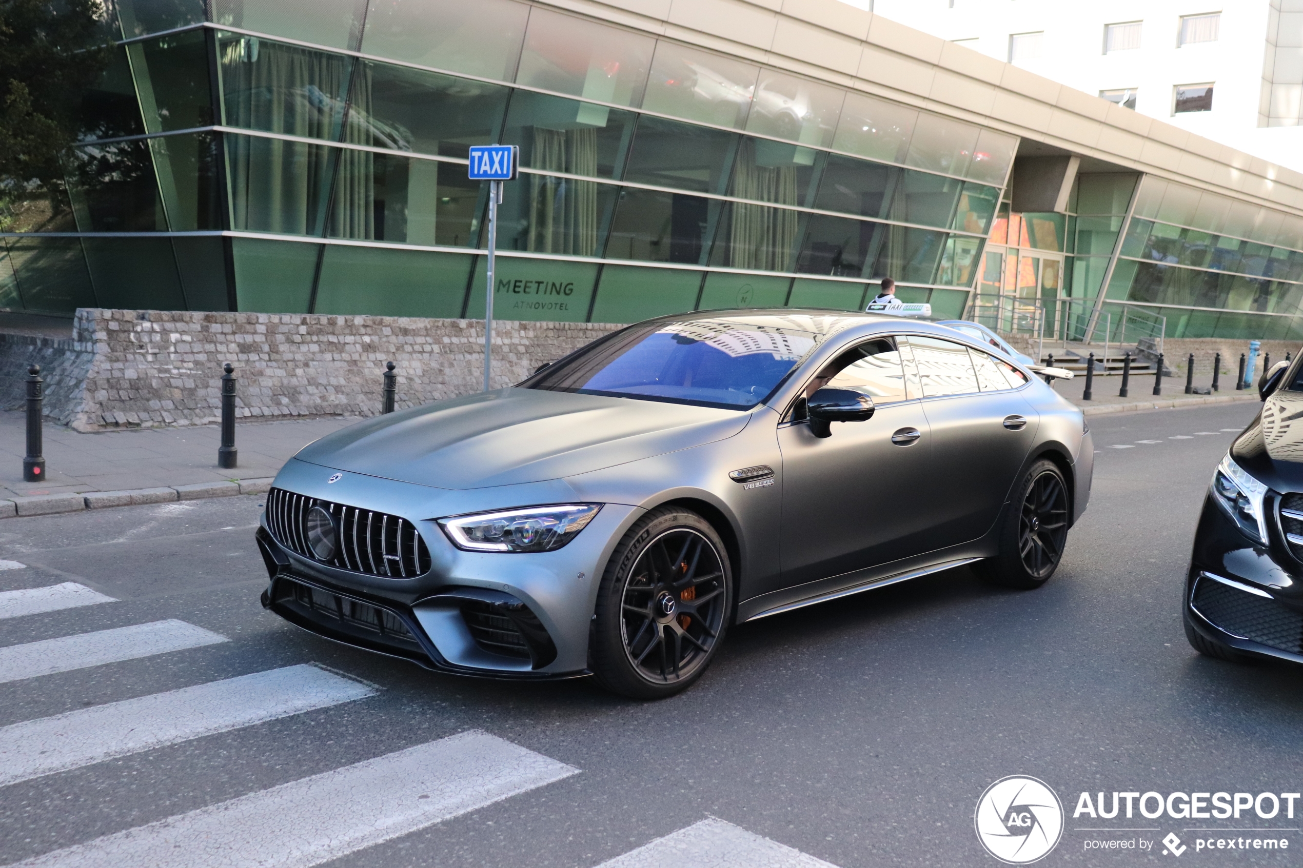 Mercedes-AMG GT 63 S X290