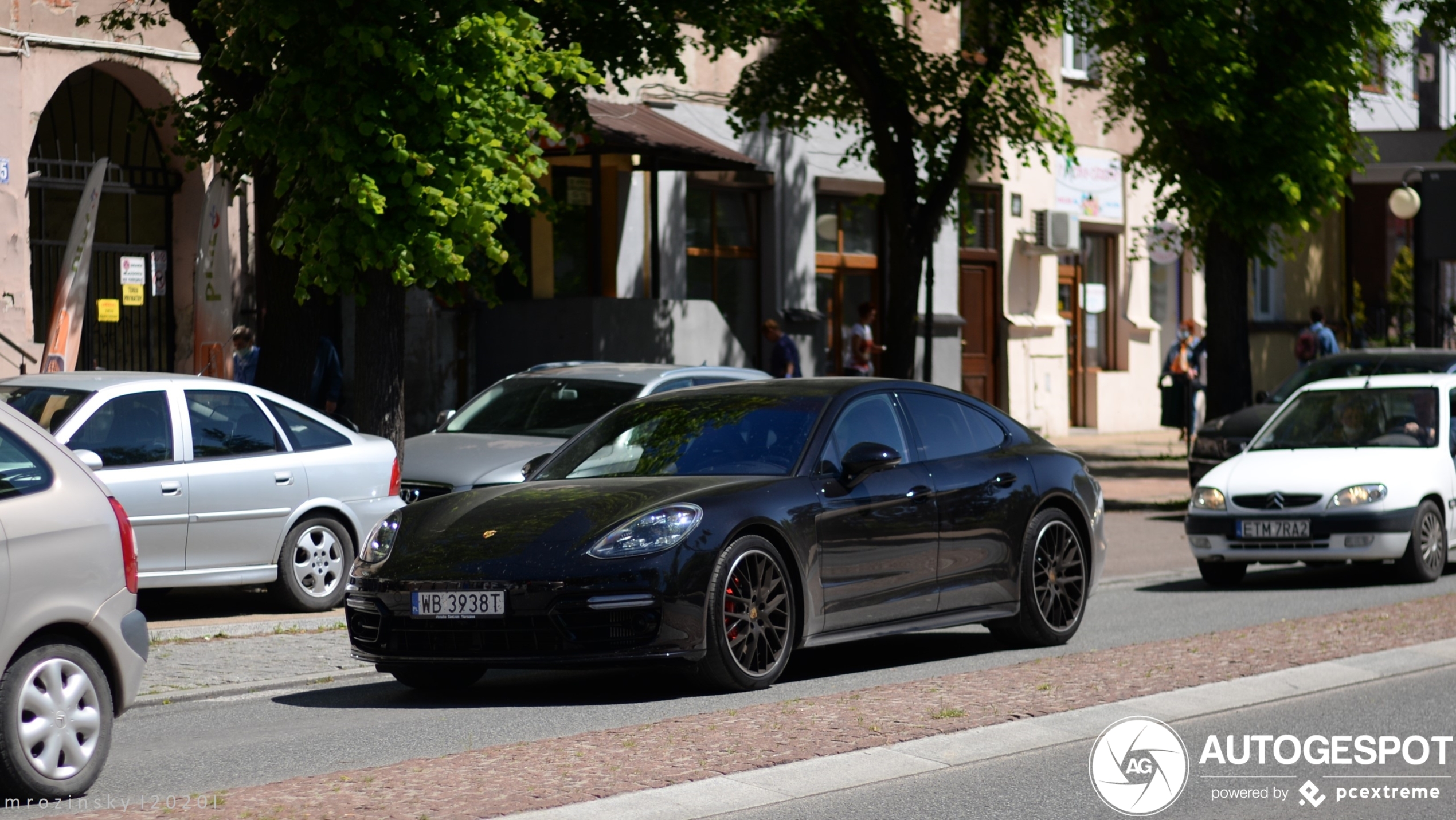 Porsche 971 Panamera GTS MkI