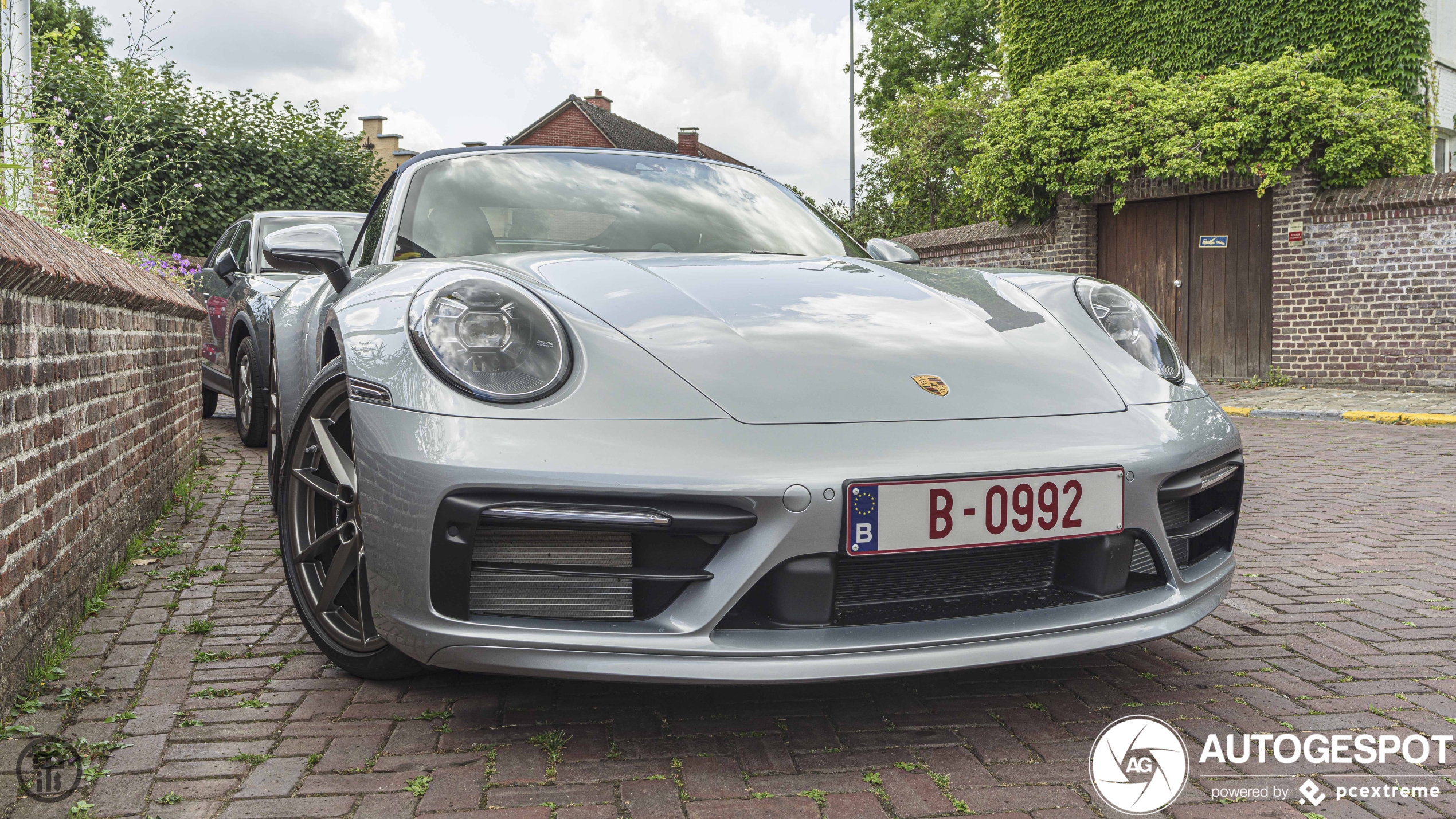 Porsche 992 Carrera 4S Cabriolet