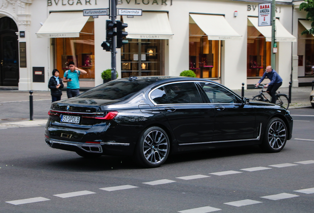 BMW M760Li xDrive 2019